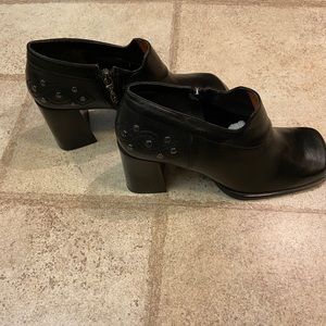 Harley Davidson Leather Heeled Booties